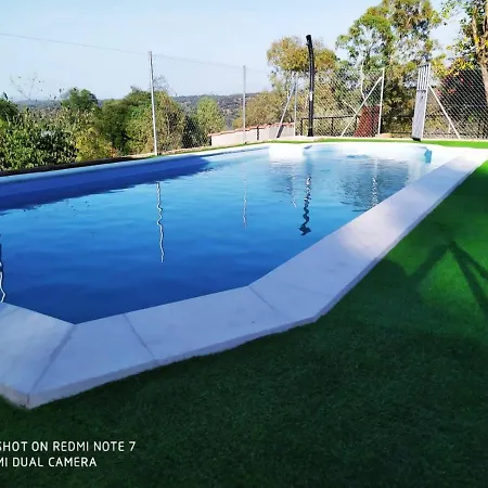 La Presa Holiday home *